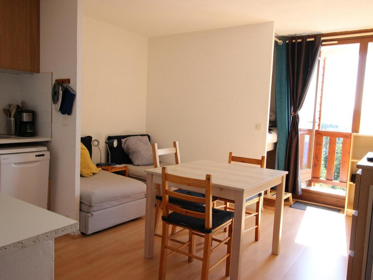 Studio Cabine Tout Equipe, Au Pied Des Pistes, Balcon Sud-Ouest - Chamrousse - Fr-1-340-199 Apartment Exterior photo