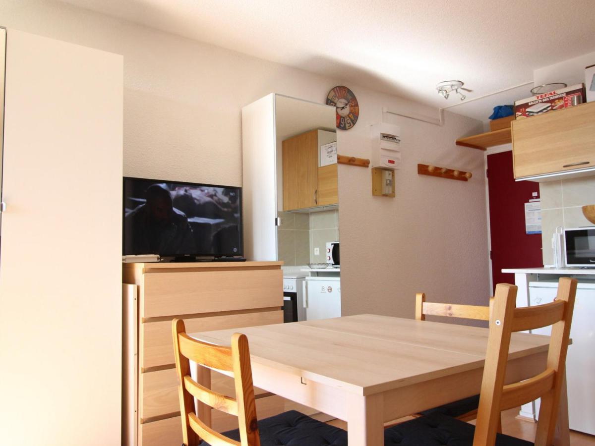 Studio Cabine Tout Equipe, Au Pied Des Pistes, Balcon Sud-Ouest - Chamrousse - Fr-1-340-199 Apartment Exterior photo