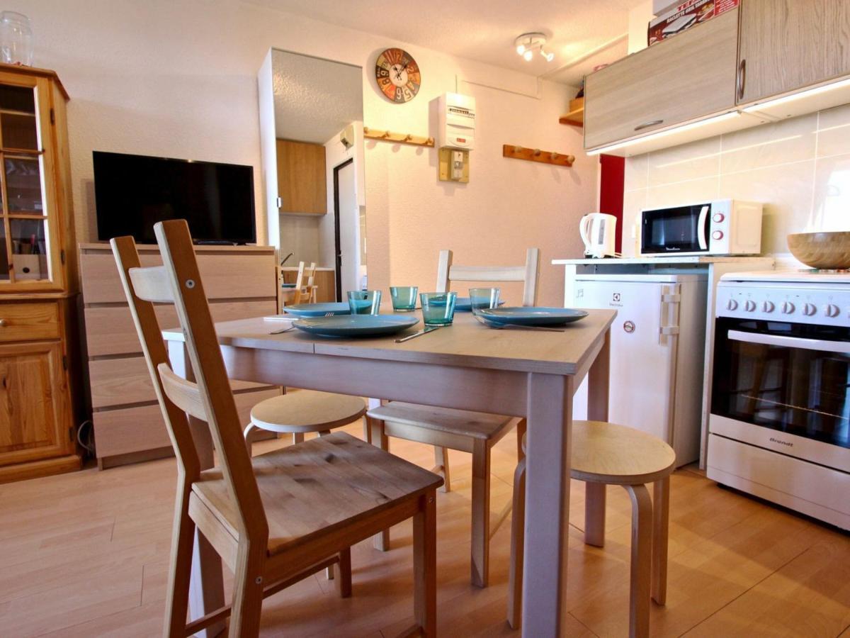 Studio Cabine Tout Equipe, Au Pied Des Pistes, Balcon Sud-Ouest - Chamrousse - Fr-1-340-199 Apartment Exterior photo